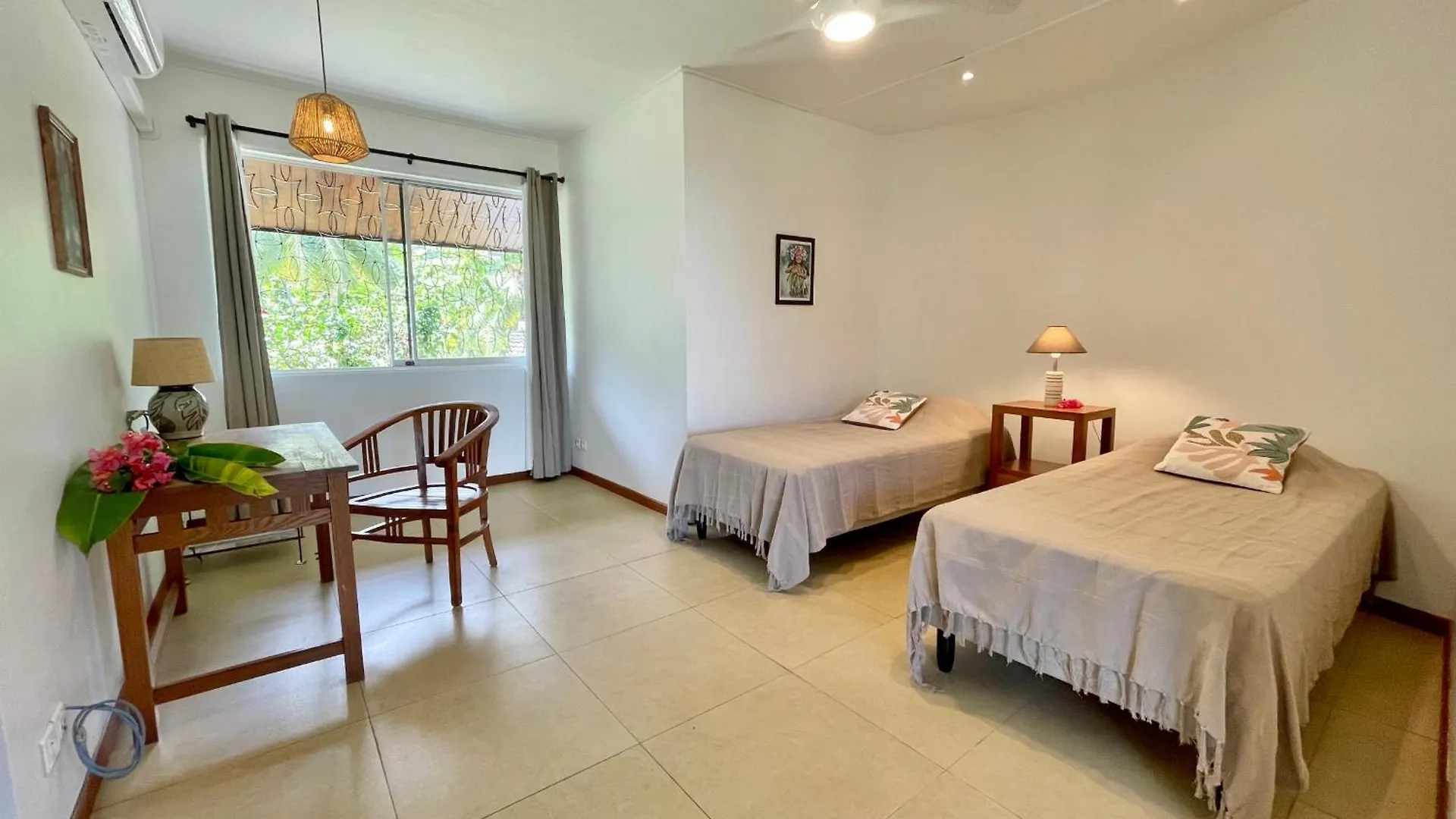Pae Miti Beach House - White Sand Beach - Tahiti - 7 People Пунаауйя