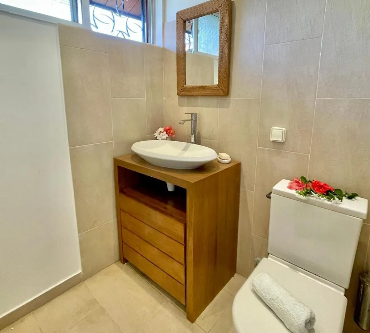 Holiday home Pae Miti Beach House - White Sand Beach - Tahiti - 7 People Punaauia  French Polynesia